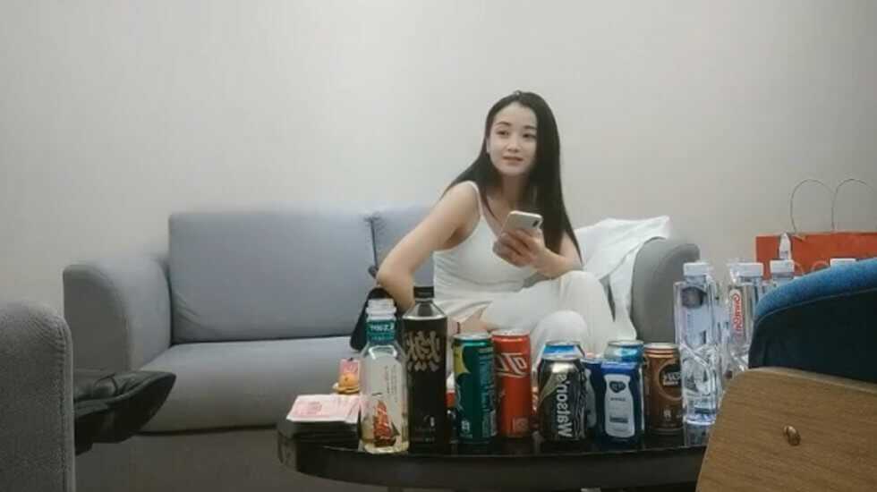 99免费国产一级a片,成人欧美一区二区三区的电影